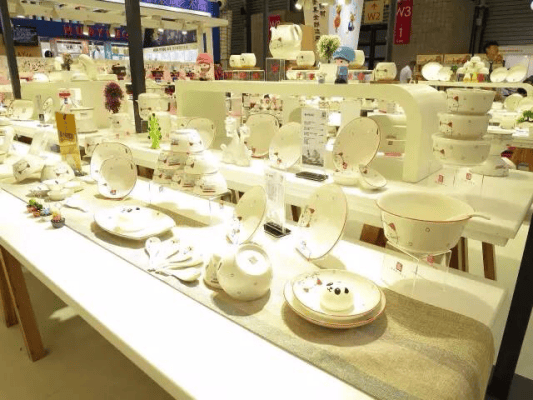 日用陶瓷引领潮流