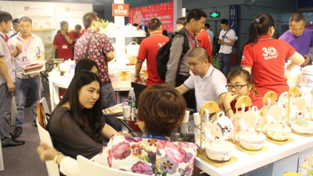 顺祥陶瓷隆重亮相第二十二届中国（深圳）国际礼品展