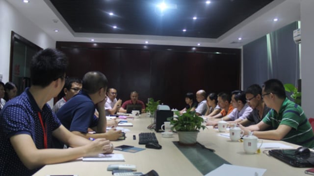 生产深入市场，市场引导生产  顺祥陶瓷生产——部门实地考察深圳各大直营门店