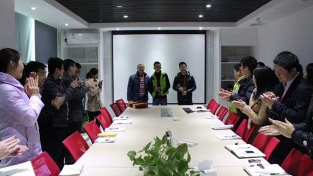 团队造就个人,个人成就团队