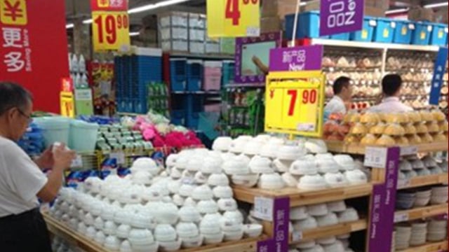 顺祥健康瓷强势登陆家乐福,浮雕素瓷系列产品首战脱销